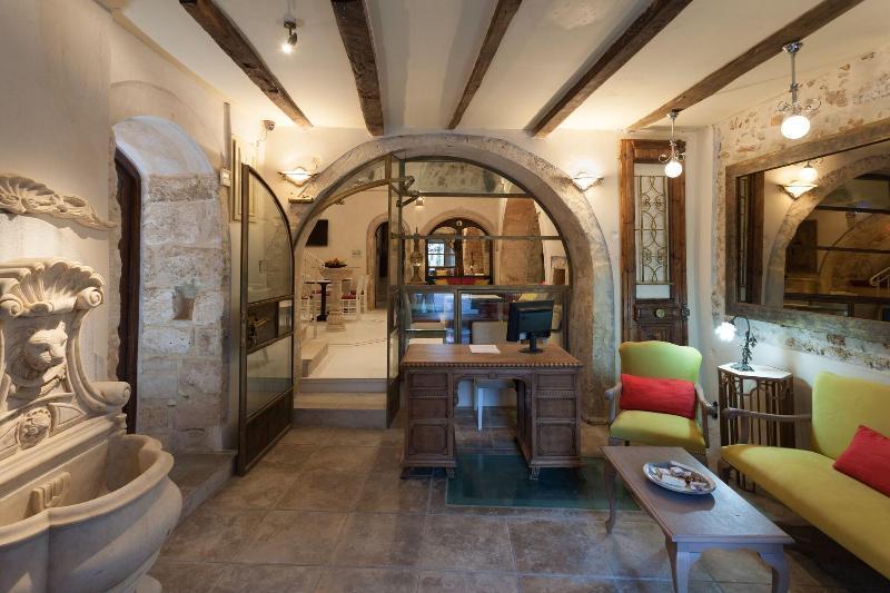Hamam Oriental Suites Rethimnon Buitenkant foto