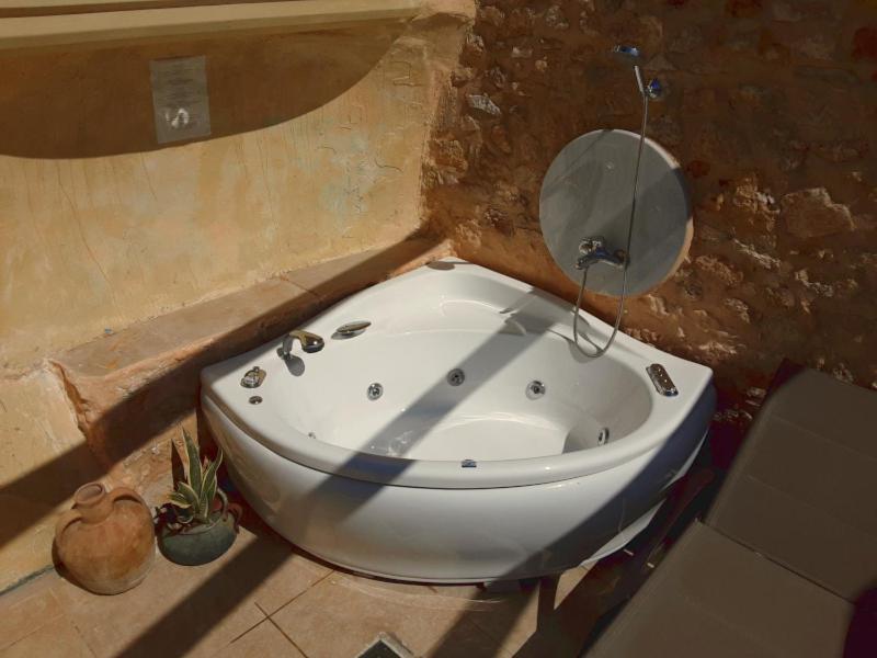 Hamam Oriental Suites Rethimnon Buitenkant foto